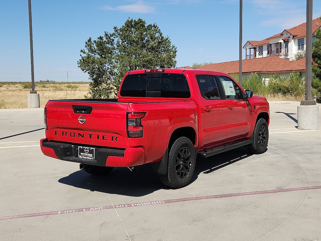 New 2026 Nissan Frontier SV 4x2 Crew Cab 5 ft. box 126 in. WB