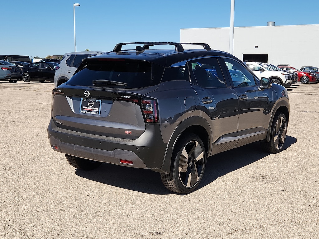 New 2026 Nissan Kicks SR Front-Wheel Drive