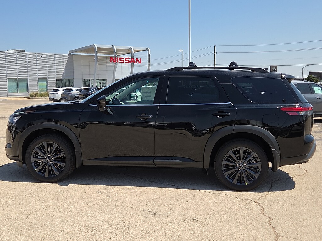 New 2026 Nissan Pathfinder SL Front-Wheel Drive