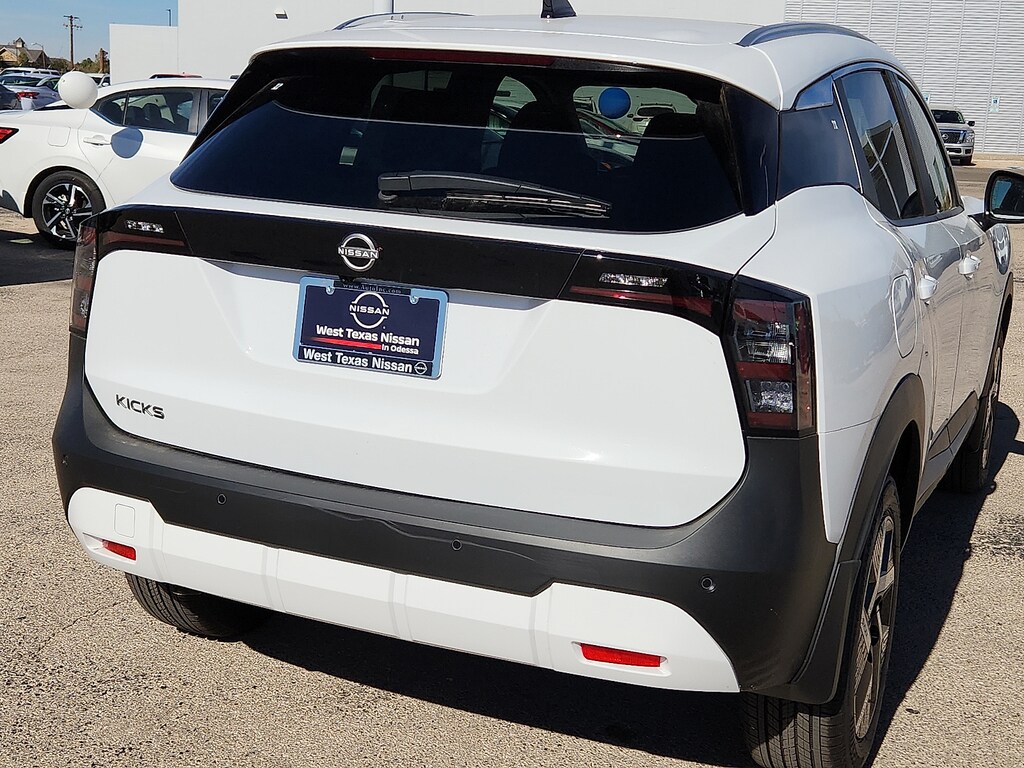 New 2026 Nissan Kicks SV Front-Wheel Drive