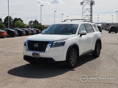 2025 Nissan Pathfinder SV Front-Wheel Drive