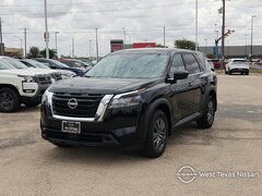 2025 Nissan Pathfinder S Front-Wheel Drive