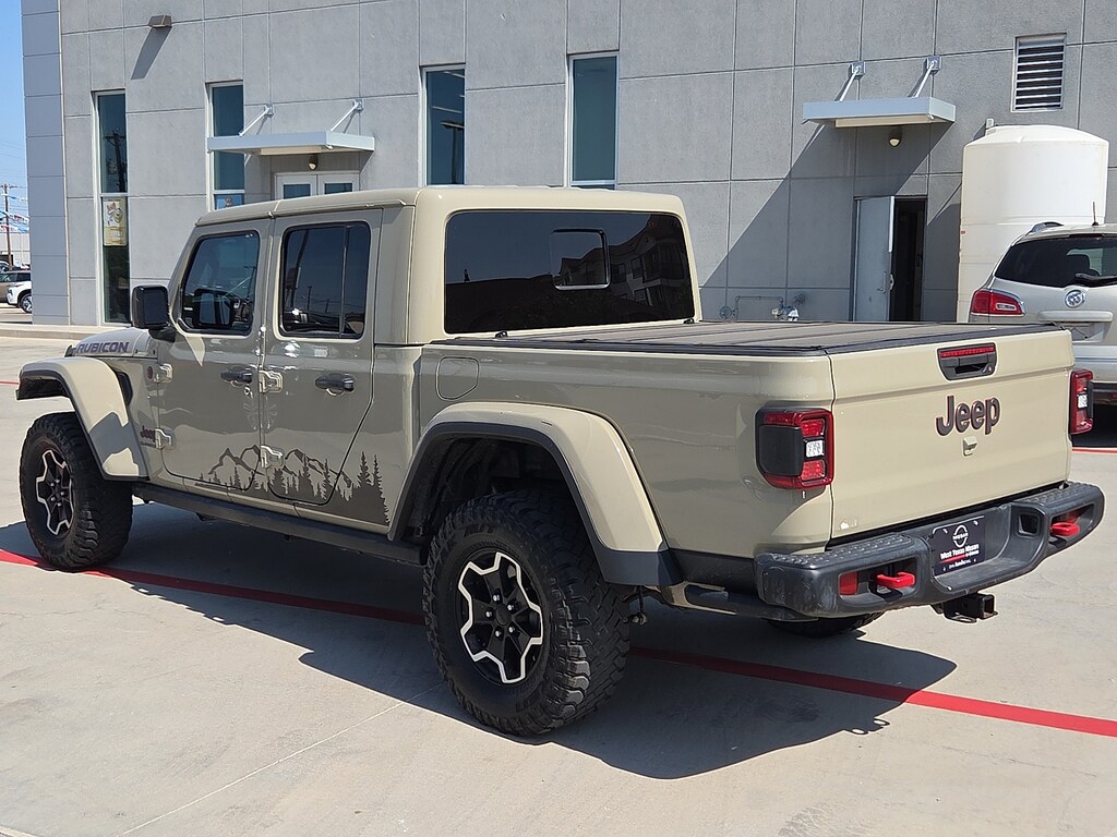 Used 2020 Jeep Gladiator Rubicon 4x4 Crew Cab 5 ft. box