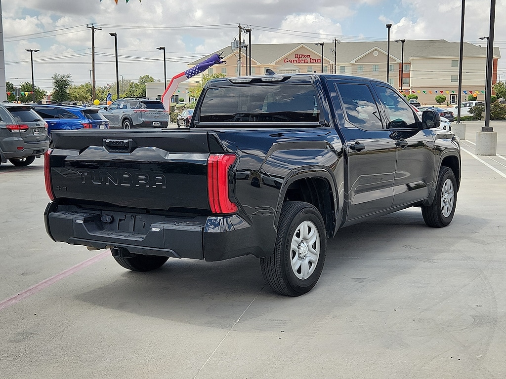 Used 2024 Toyota Tundra SR (A10) 4x4 CrewMax 5.5 ft. box 145.7 in. WB