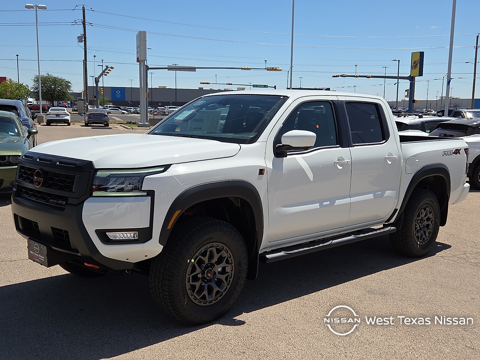 2026 Nissan Frontier PRO-4X Crew Cab 4X4's photo