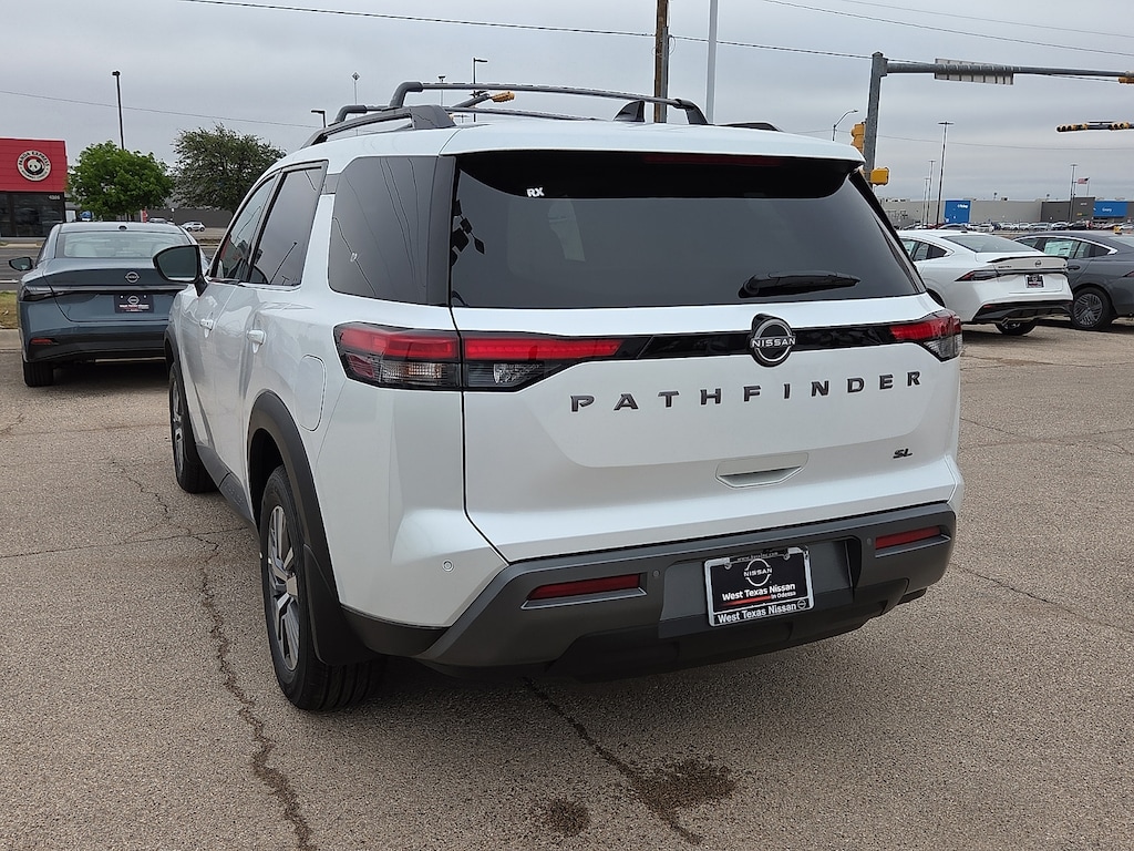 New 2026 Nissan Pathfinder SL Front-Wheel Drive