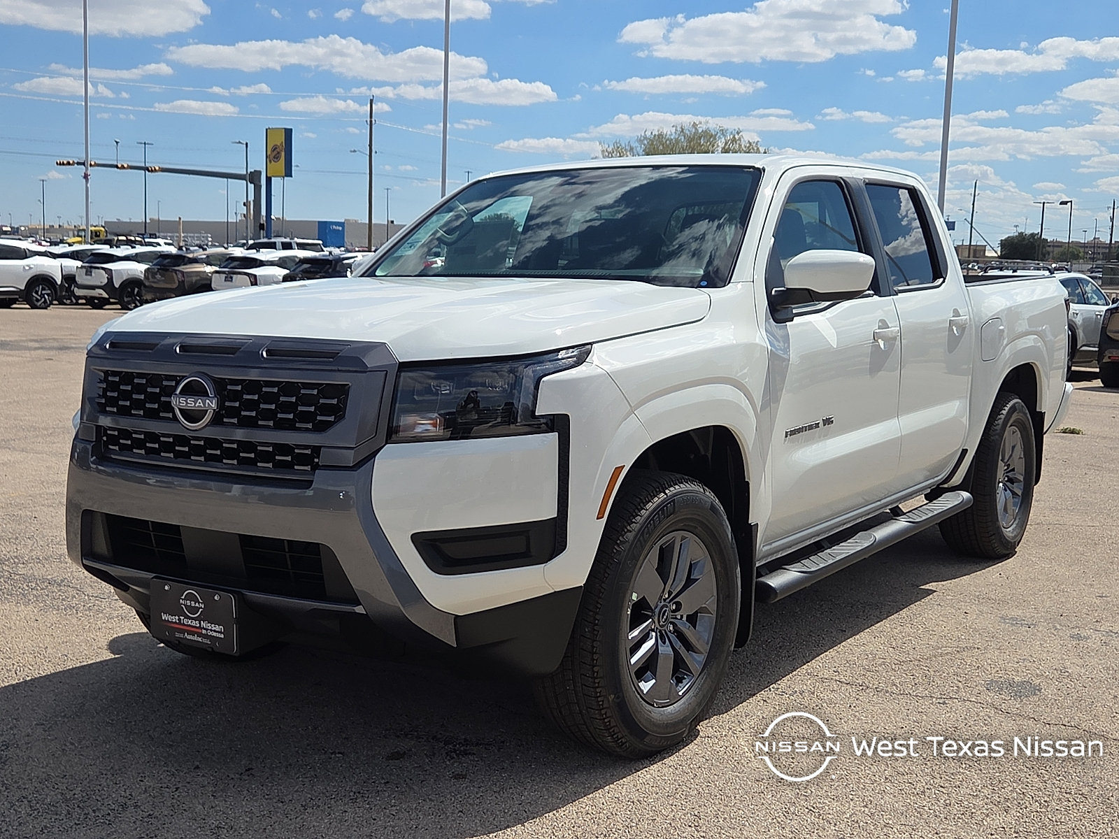 2027 Nissan Frontier SV 4x2 Crew Cab 5 ft. box 126 in. WB
