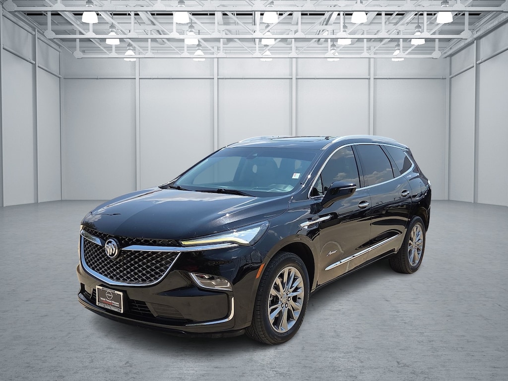 Used 2023 Buick Enclave Avenir Front-Wheel Drive