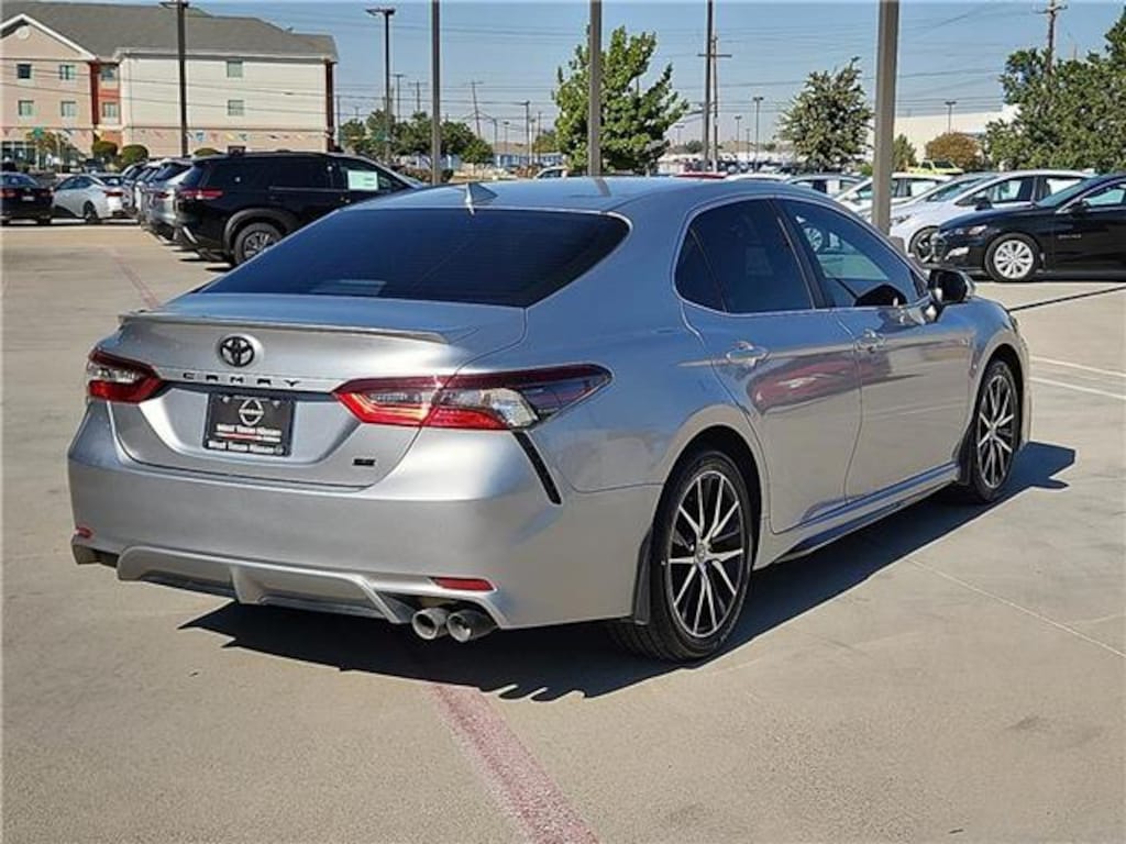 Used 2023 Toyota Camry SE Front-Wheel Drive Sedan