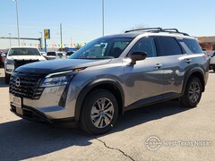 2026 Nissan Pathfinder SV Front-Wheel Drive