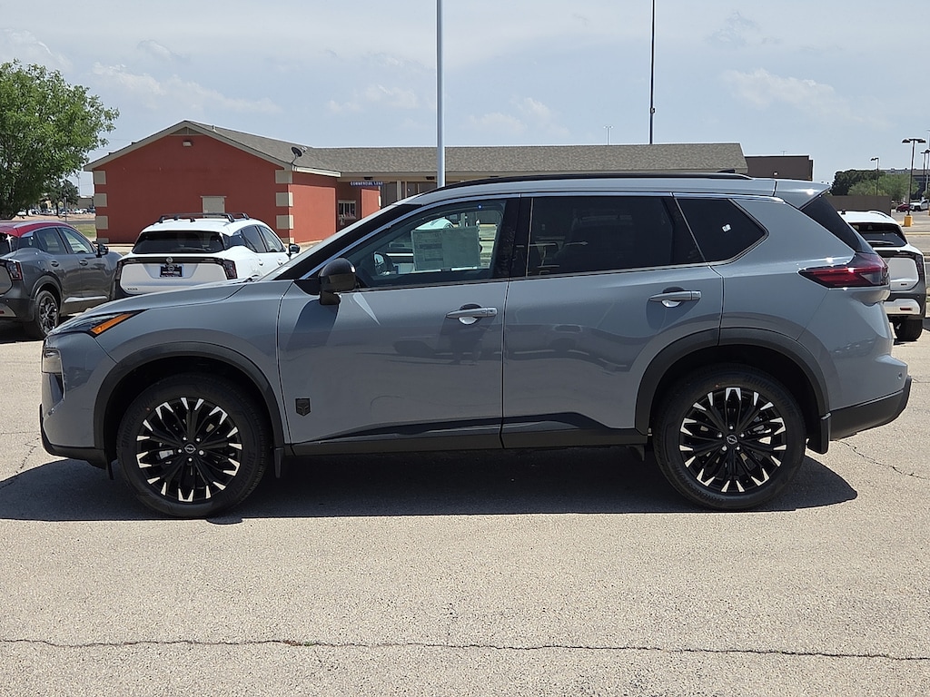 New 2026 Nissan Rogue Dark Armor Front-Wheel Drive 2026.5