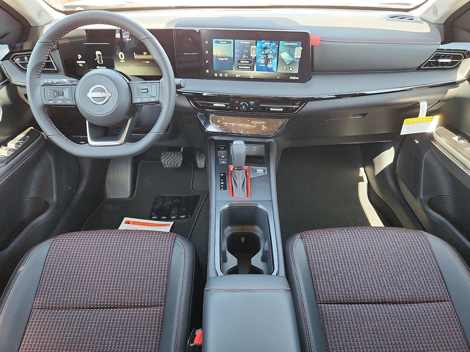 2026 Nissan KICKS SR - Photo 12