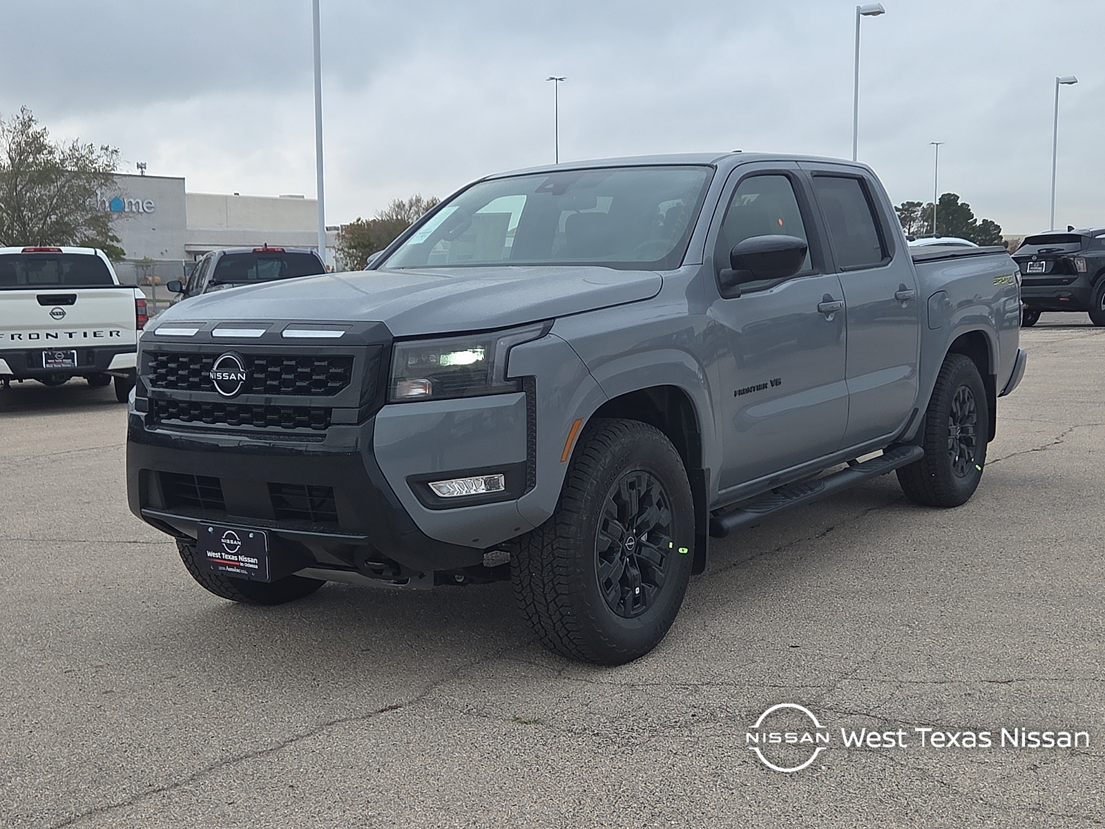 2027 Nissan Frontier SV 4x2 Crew Cab 5 ft. box 126 in. WB