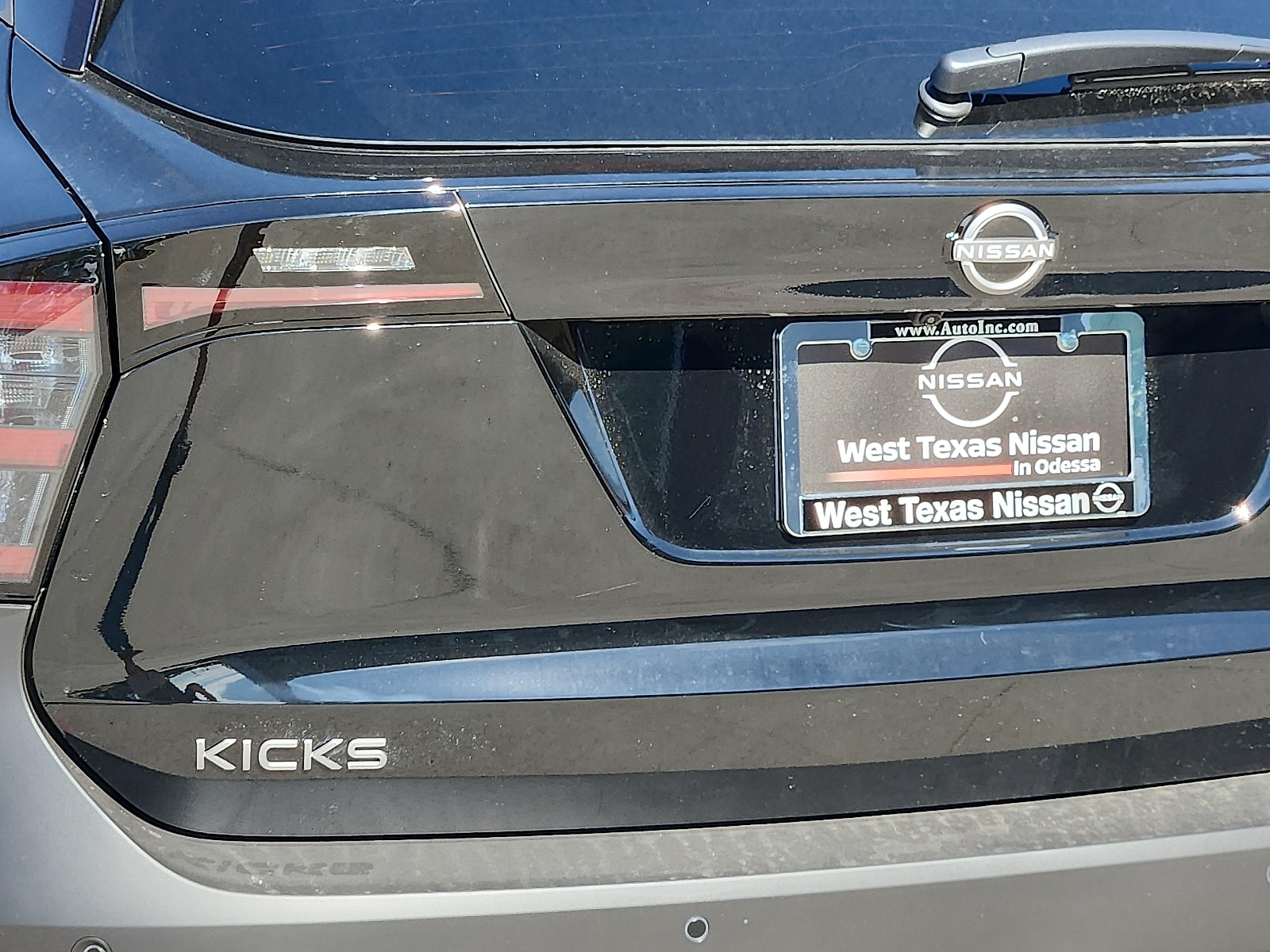 2026 Nissan KICKS SV - Photo 8