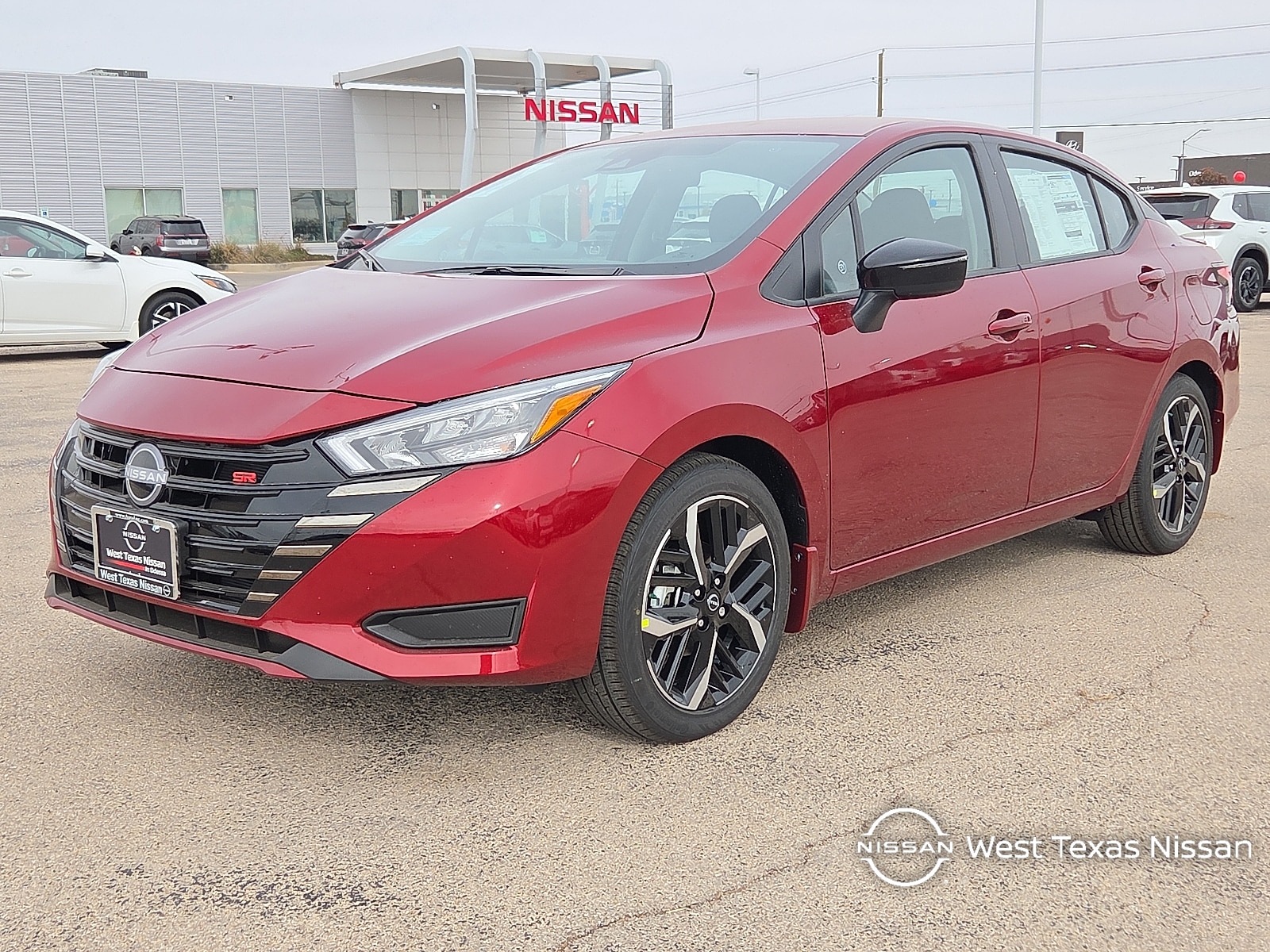 2025 Nissan Versa Sedan SR's photo