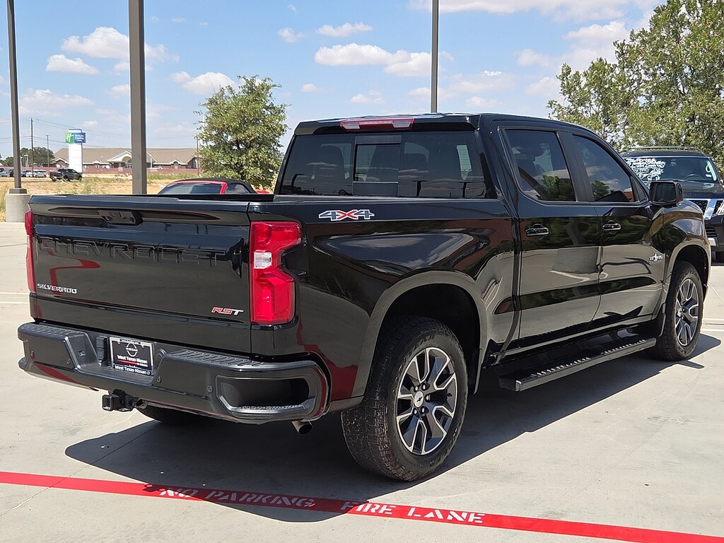 Used 2024 Chevrolet Silverado 1500 RST 4x4 Crew Cab 5.75 ft. box 147.4 in. WB