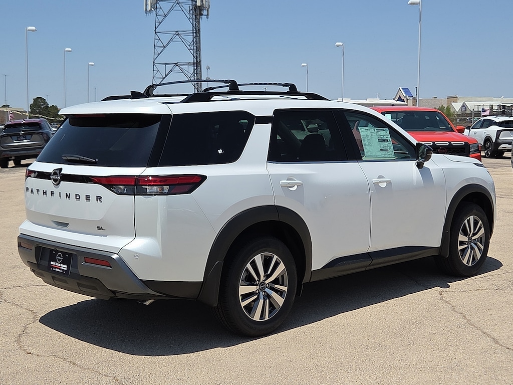 New 2026 Nissan Pathfinder SL Front-Wheel Drive