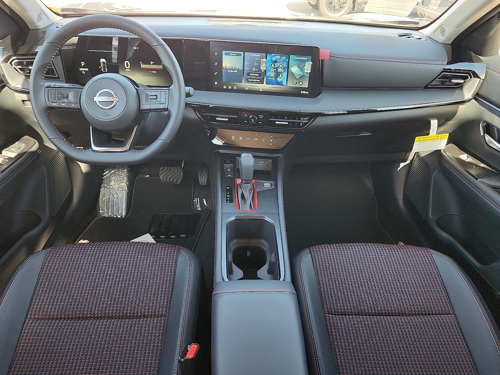 2026 Nissan KICKS SR - Photo 12