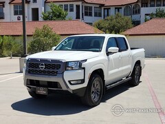 2025 Nissan Frontier SV 4x2 Crew Cab 5 ft. box 126 in. WB