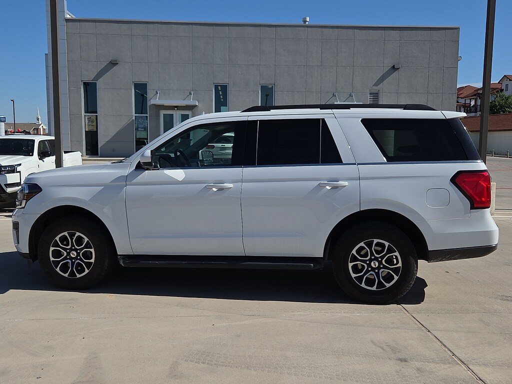 Used 2024 Ford Expedition XLT 4x2