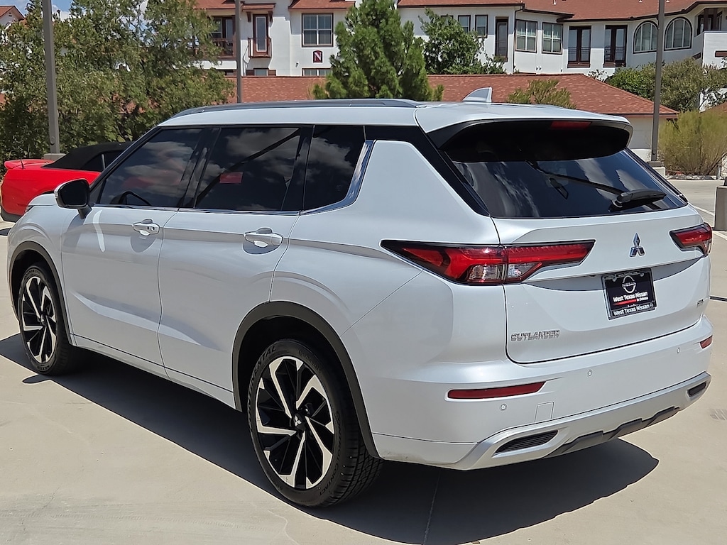 Used 2024 Mitsubishi Outlander SEL