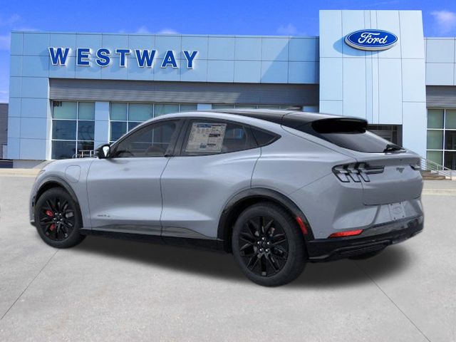 2025 Ford Mustang Mach-E Premium photo 4