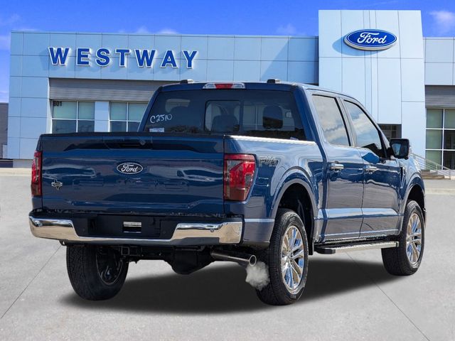 2025 Ford F-150 XLT photo 4