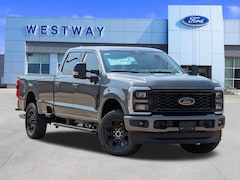 2026 Ford F-350 XLT Truck Crew Cab