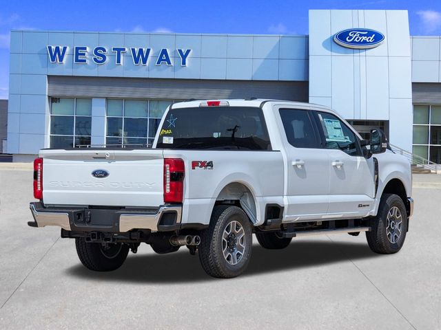 2026 Ford F-250 Lariat photo 3