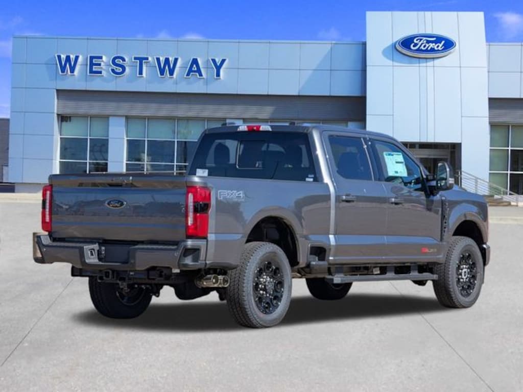 New 2026 Ford F-250 Lariat Truck Crew Cab