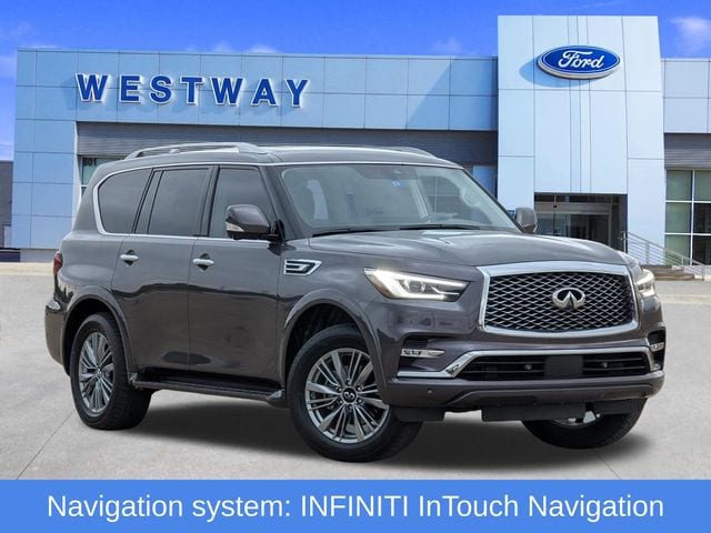 2022 INFINITI QX80's photo