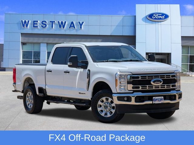 2023 Ford F-250 XLT 4x4 Crew Cab 6-3/4' Box's photo