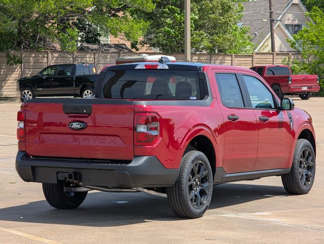 2025 Ford Maverick XLT photo 3