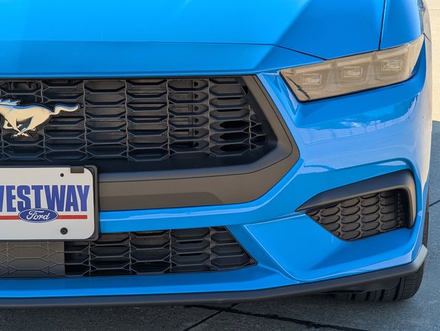 2026 Ford Mustang EcoBoost Fastback - Photo 8