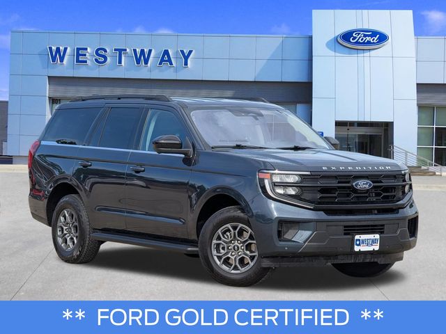 2025 Ford Expedition Active's photo