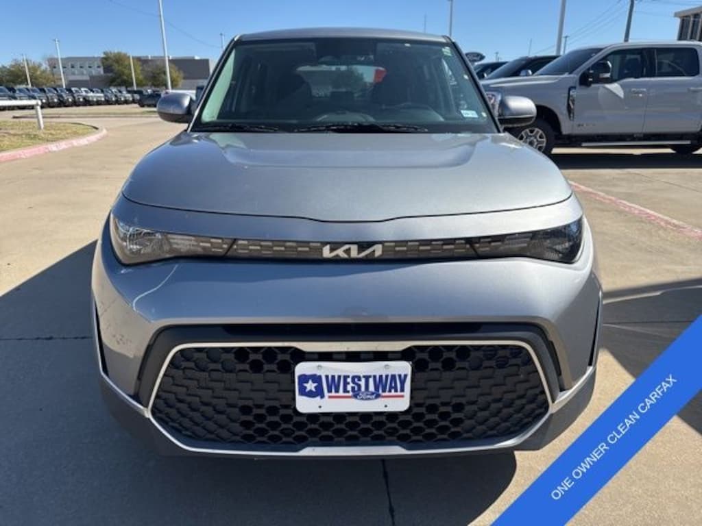 Used 2024 Kia Soul LX Hatchback