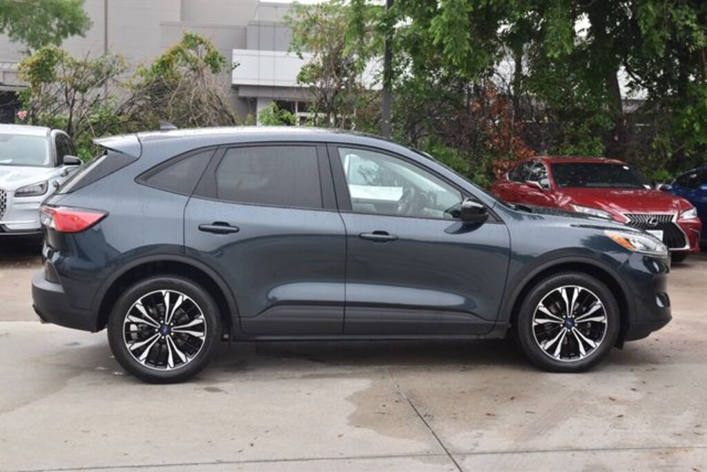 Used 2022 Ford Escape SE SUV