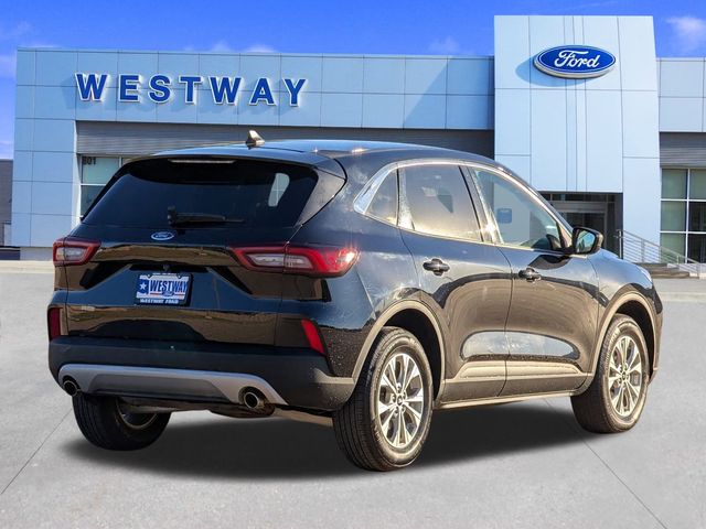 2023 Ford Escape Active photo 3