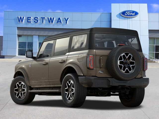2025 Ford Bronco Outer Banks photo 2