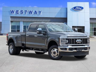 2026 Ford F-350 Lariat Truck Crew Cab