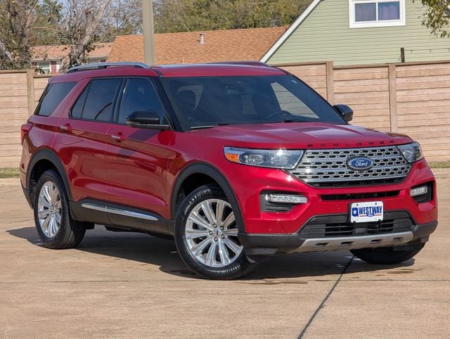2020 Ford Explorer Limited's photo