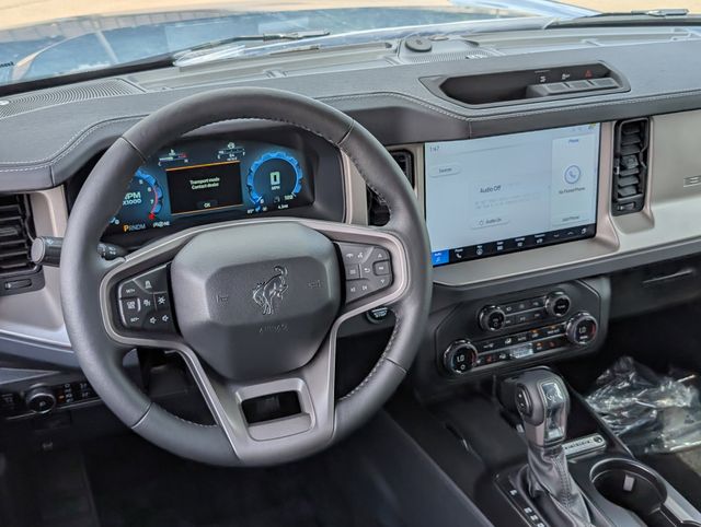 2025 Ford Bronco 4-Door Outer Banks - Photo 12