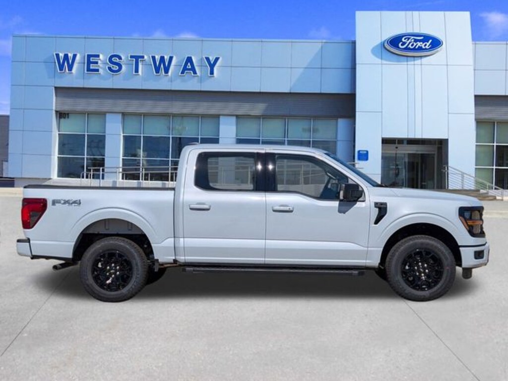 New 2025 Ford F-150 XLT Truck SuperCrew Cab