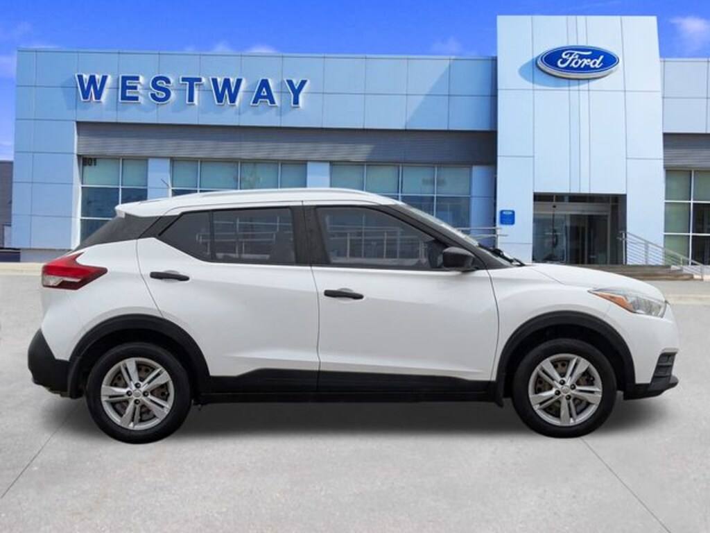 Used 2019 Nissan