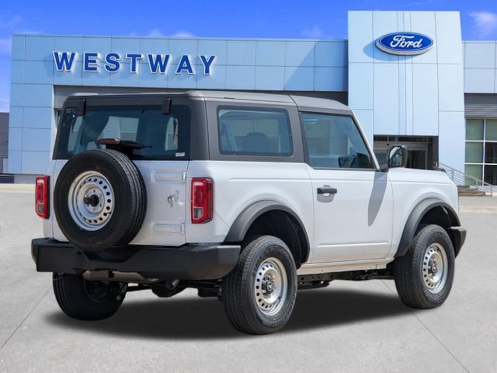New 2026 Ford Bronco Base SUV