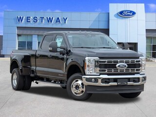 2025 Ford F-350 XLT Truck Crew Cab