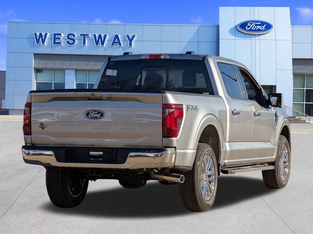 2025 Ford F-150 XLT photo 4