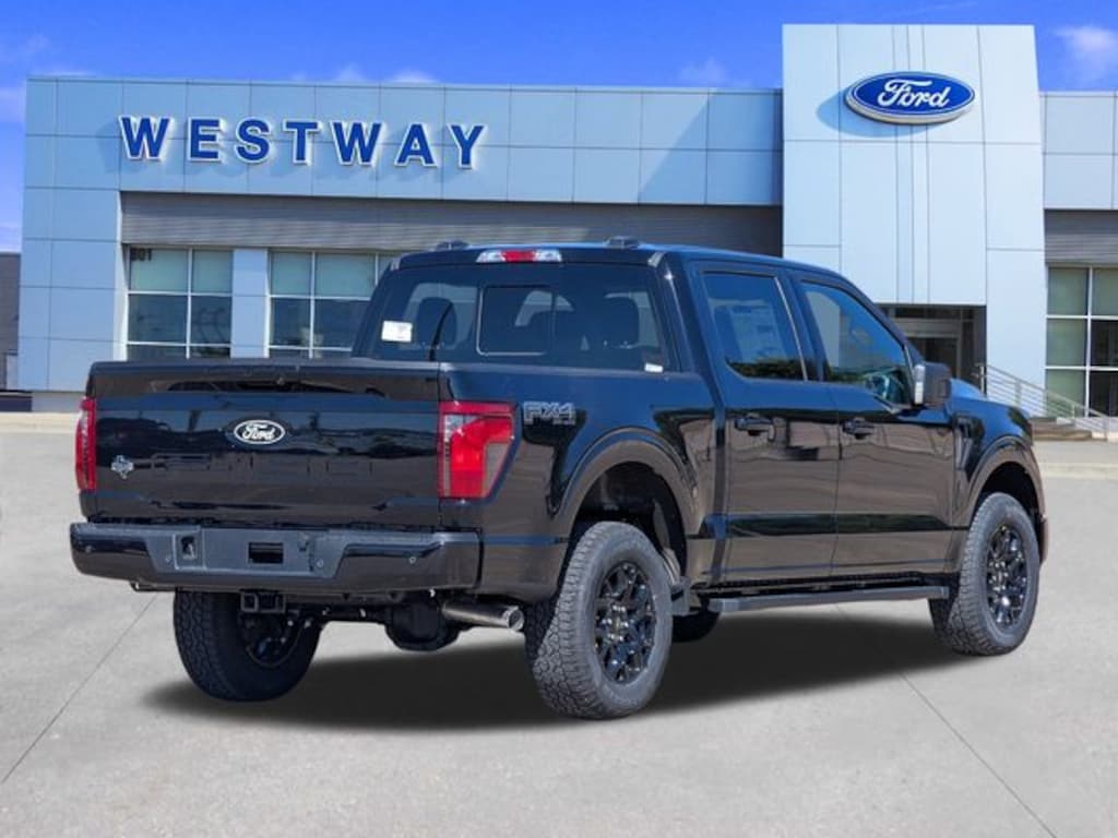 New 2025 Ford F-150 XLT Truck SuperCrew Cab