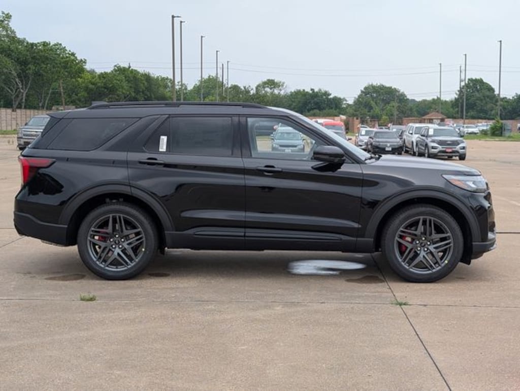 New 2026 Ford Explorer ST SUV