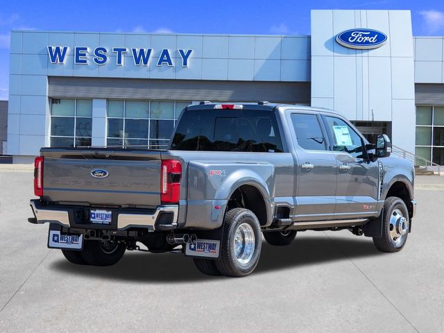 2026 Ford F-350 photo 3